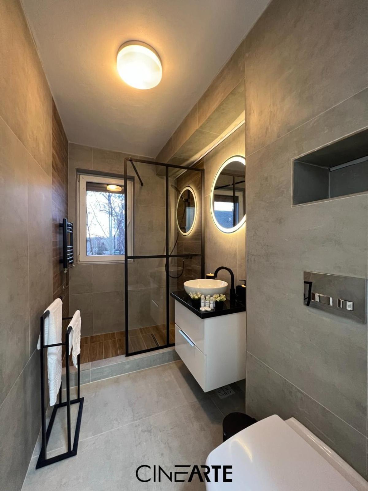 Cinearte Residence Caransebeş Eksteriør billede